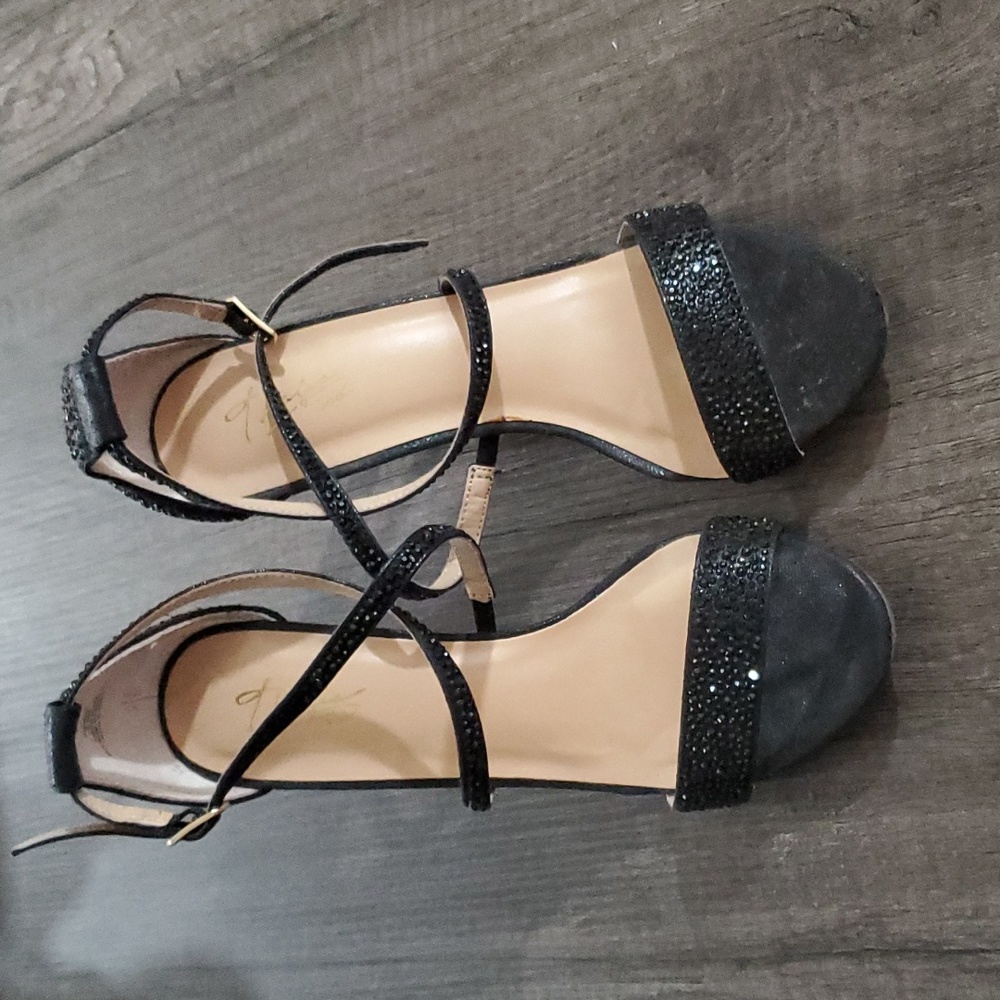 Thalia Sodi heels